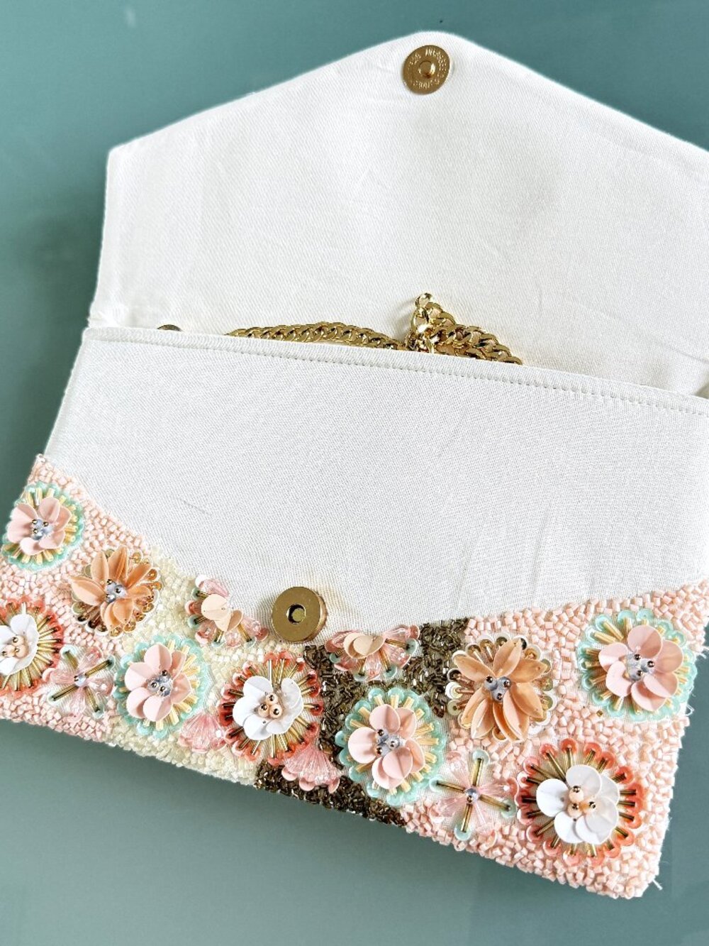 Evening clutch beaded pink beige handmade handbag - Picture 2 of 12